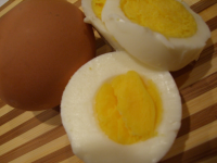 How to Hard Boil an Egg Recipe - Low-cholesterol.Food.com image