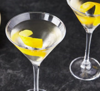 Vodka martini recipe | BBC Good Food image