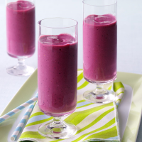 Creamy Berry Smoothies Recipe: How to Make It image