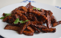 Tempeh Goreng: Indonesian Spicy-Sweet Tempeh [Vegan] - One ... image