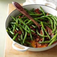 Old-Fashioned Green Beans Recipe: How to Make It image