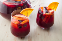 WHAT FRUIT TO PUT IN SANGRIA RECIPES