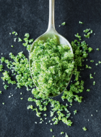 Fresh Herb and Garlic Scape Salt | RICARDO image