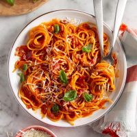 Spaghetti All'Amatriciana Recipe: How to Make It image