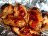 Sticky Honey Garlic Chicken Wings Recipe - Food.com image