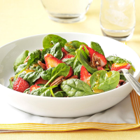 Strawberry Spinach Salad with Poppy Seed Dressing Recipe: How to Make It image