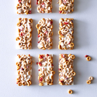 Milk and Cereal Bars - Recipes | Pampered Chef US Site image