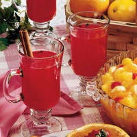 Hot Cranberry Drink Recipe: How to Make It image