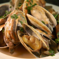 Scott Ure's Clams And Garlic Recipe | Allrecipes image