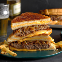 BURGER WITH GRILLED CHEESE BUNS RECIPES