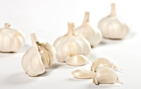 What is a clove of garlic? Here are the ... - Graphic Recipes image