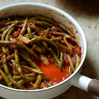 Braised Green Beans with Tomatoes and Garlic Recipe - Rita ... image