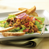 Deluxe Cheeseburger Salad - Recipes | Pampered Chef US Site image