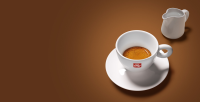 How to Make a Perfect Americano Coffee - Recipe - illy image