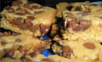Light Chocolate Chip Cookie Bars Recipe - Food.com image