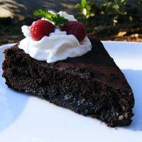 Warm Flourless Chocolate Cake with Caramel Sauce Recipe ... image