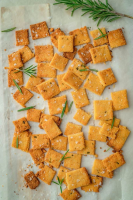 Easy Keto Crackers With Just 2 Ingredients - KetoConnect image