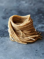 Ramen noodles recipe | Jamie Oliver noodle recipes image