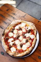 Brooklyn Style Pizza - What Is It And Why Is It Unique ... image