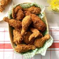 Crispy Fried Chicken Recipe: How to Make It image