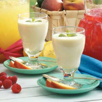 Peaches 'N' Cream Smoothies Recipe: How to Make It image