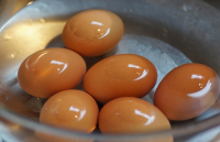 How to Make Hard Boiled Eggs In Microwave (The Easy Way ... image