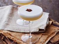 Spiced Pear Cocktail Recipe - olivemagazine image