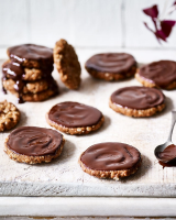 Chocolate hobnob-style biscuits (vegan) recipe | delicious ... image