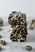 Oreo O's Marshmallow Squares | A Taste of Madness image
