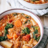 Tuscan Kale and White Bean Soup - gathered nutrition image