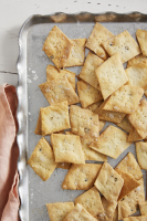 Best Buttermilk Crackers Recipe image