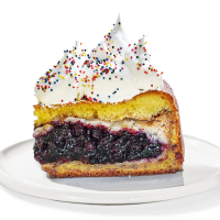 Blueberry Pie-Caken | Rachael Ray In Season image