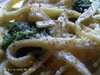 Spinach Fettuccine Recipe - Italian.Food.com image