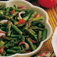 Asparagus-Tomato Salad with Dressing Recipe: How to Make It image