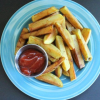 How to Make Crispy French Fries (Restaurant Style) image