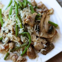 Quick Rice with Green Beans, Chicken, and Mushrooms Recipe ... image