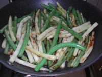 Japanese-Style Sesame Green Beans Recipe - Food.com image