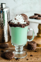 Alcoholic Drinks – BEST Thin Mint Cookie Cocktail Recipe ... image