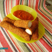 HOW TO MAKE MOZZARELLA CHEESE STICKS WITH STRING CHEESE RECIPES