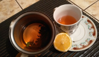 Bay Leaf Tea for Cleansing the Lungs - Recipe | Tastycraze.com image