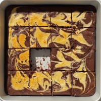 Cheesecake Swirl Brownies | Recipes | WW USA image