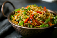 Vegetable Hakka Noodles – The Chutney Life image