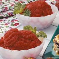 Strawberry Italian Ice Recipe: How to Make It image