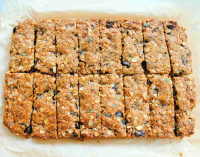 Oats And Dried Fruit Bars | Recipe | Cuisine Fiend image