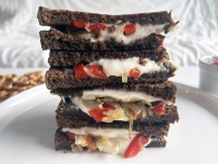 Easy Gourmet Grilled Cheese | The Wellness Walnut image