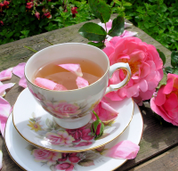 Rose Tea Recipe - Food.com image