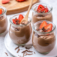 Greek Yogurt Chocolate Mousse | Clean Food Crush image