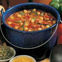 Vegetable Bean Chili Recipe: How to Make It image