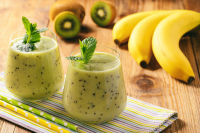 Healthy Kiwi Banana Smoothie - Kiwi Recipes image