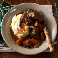 Pressure-Cooker Short Ribs Recipe: How to Make It image